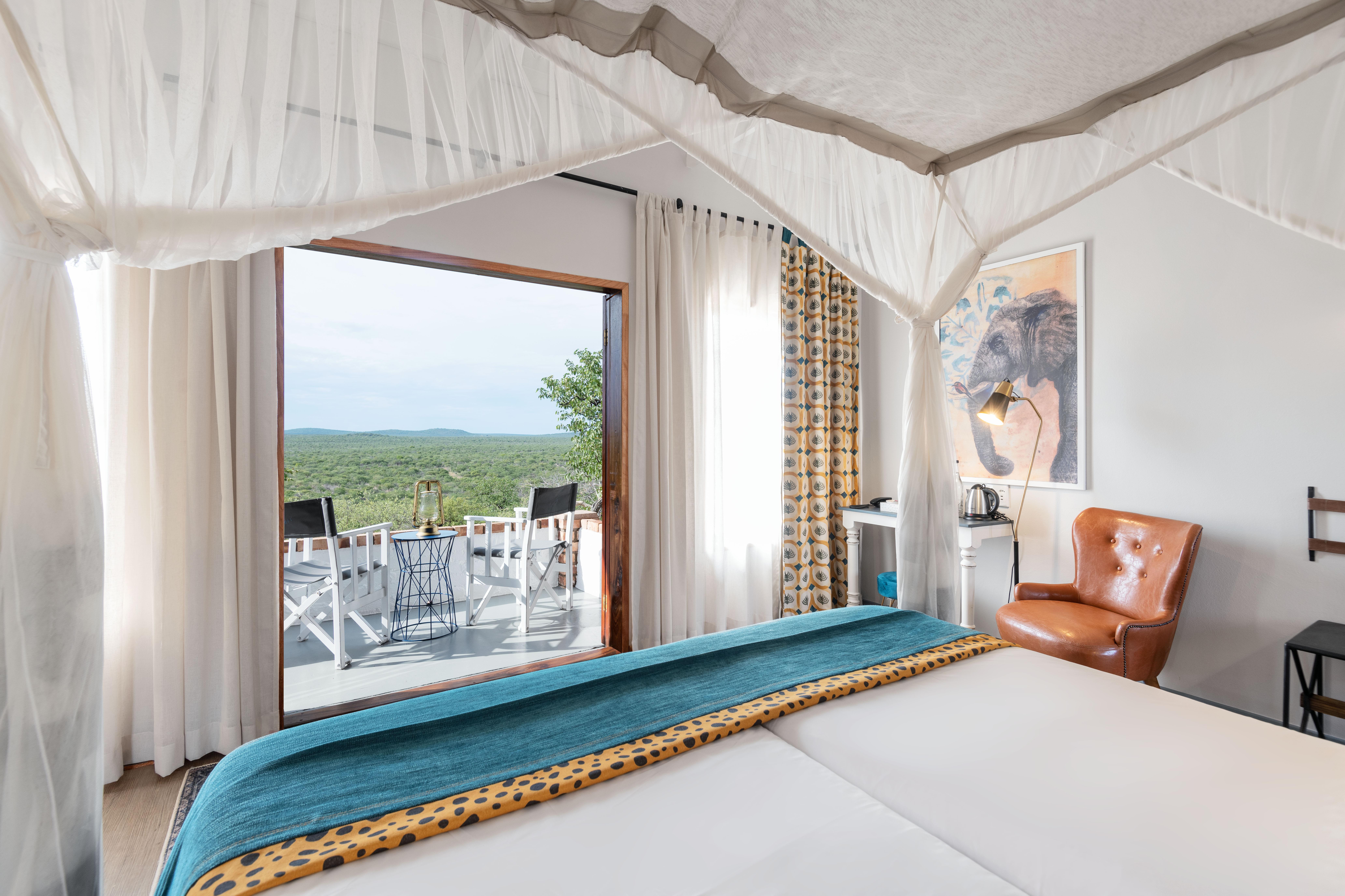 Gondwana Etosha Safari Lodge Okaukuejo Bagian luar foto
