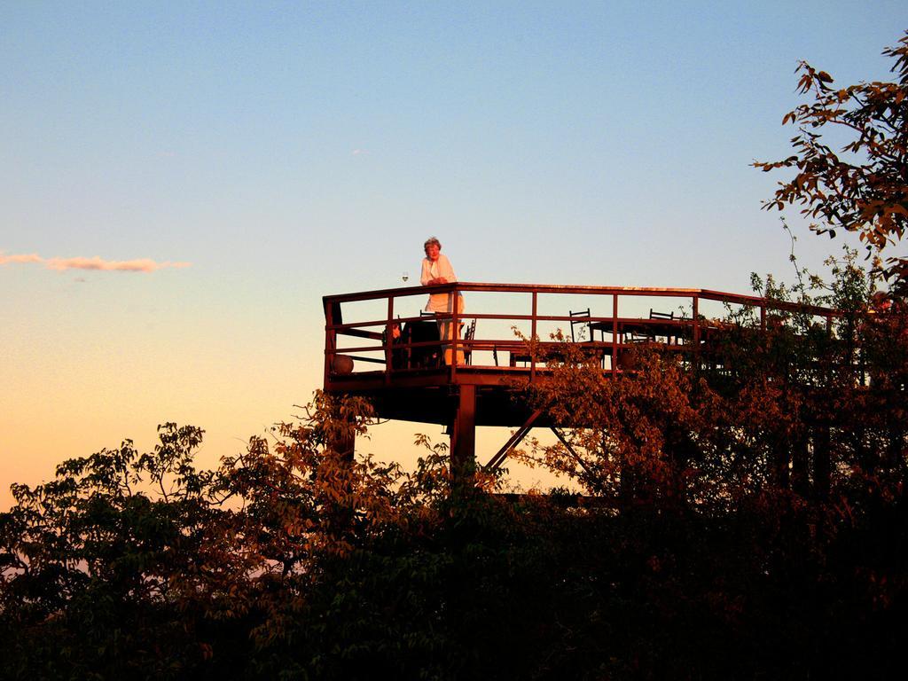 Gondwana Etosha Safari Lodge Okaukuejo Bagian luar foto