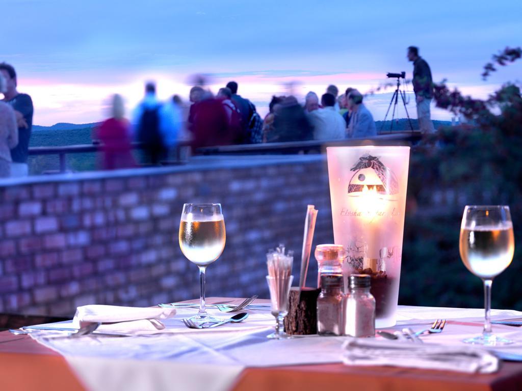 Gondwana Etosha Safari Lodge Okaukuejo Bagian luar foto