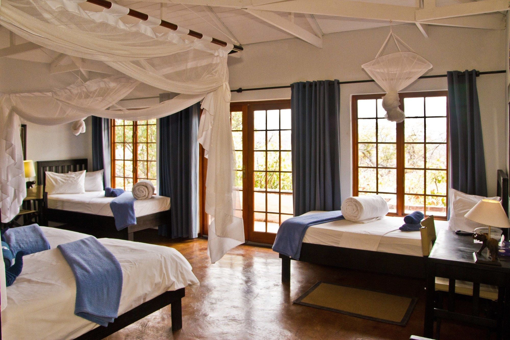 Gondwana Etosha Safari Lodge Okaukuejo Bagian luar foto