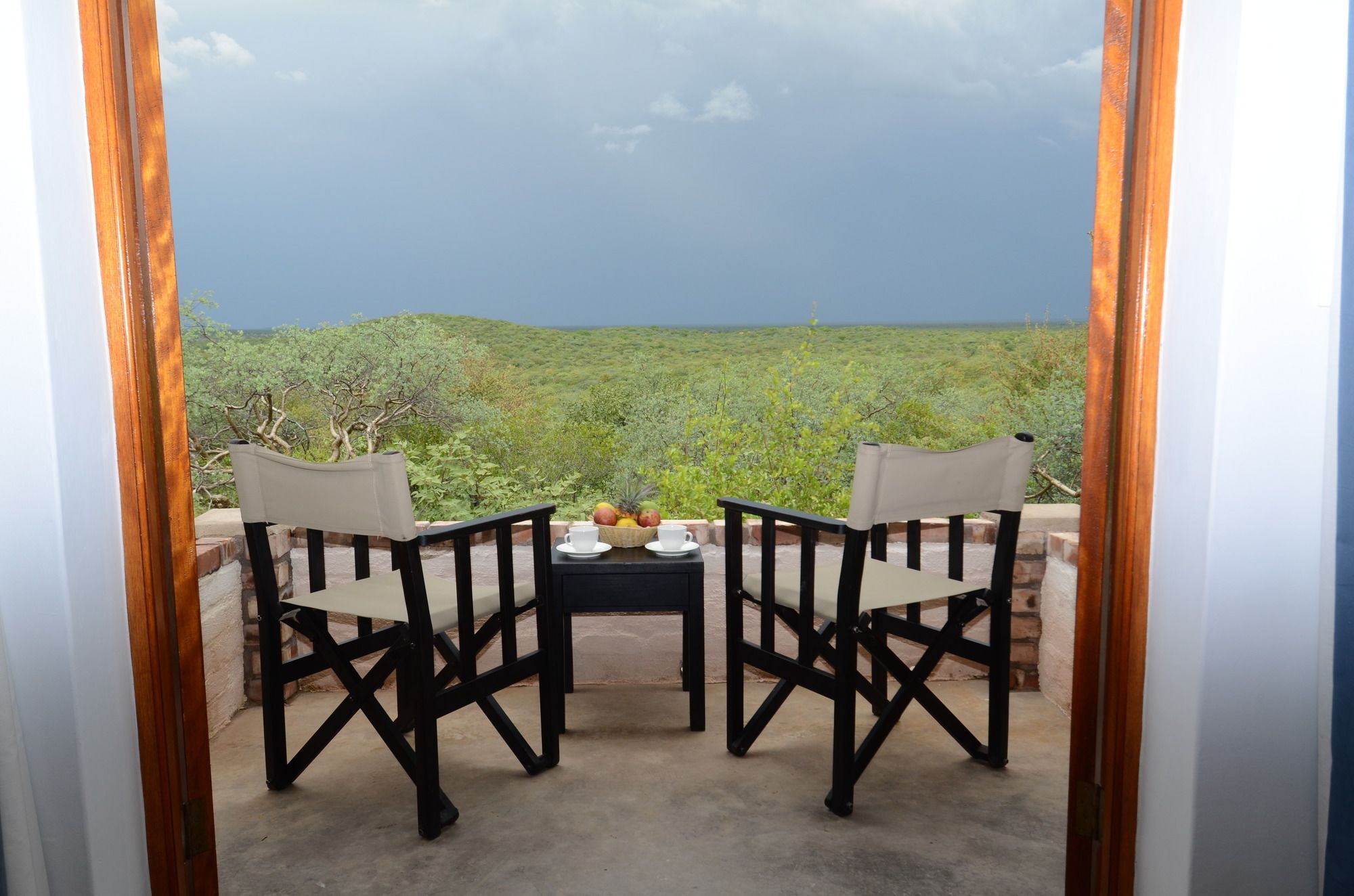 Gondwana Etosha Safari Lodge Okaukuejo Bagian luar foto